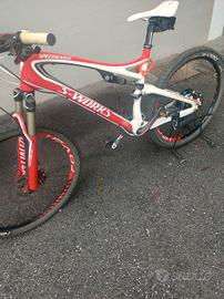 Mountain bike full carbon 