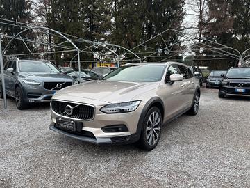 Volvo V90 Cross Country B4 (d) AWD automatico Ulti