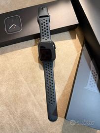 Apple wacth se 44mm Nike edition