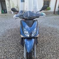 Scooter Yamaha