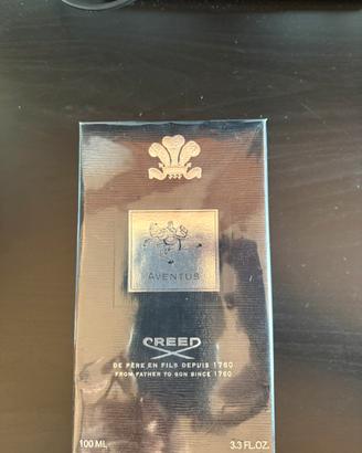 Profumo creed aventus