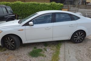 Ford Mondeo 2.0 145cv Benzina. 2000e trattabili