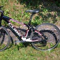 Bicicletta ibrida sport