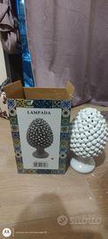 Lampada a forma di Pigna Nuova