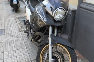 Honda transalp 700