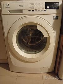 Lavatrice Electrolux Flexcare 7 kg 1200 giri
