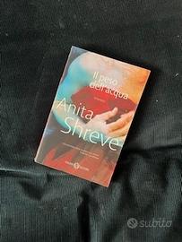 Il peso dell'acqua , libro