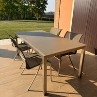 Royal Botania set esterno tavolo e 4 sedute