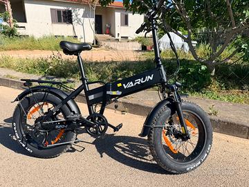 VARUN S20-1 FAT BIKE Nuova Solo Recensita 25km!!