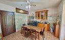 ampia-porzione-di-villa-bifamiliare-di-5-locali