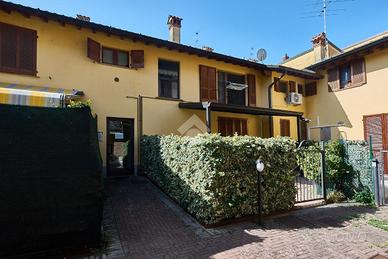 2 LOCALI A SPINO D'ADDA