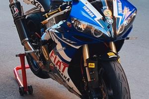 Yamaha YZF R1 - 2005