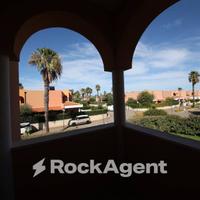 VILLA CON AMPIO GIARDINO ANGOLARE, ACQUE CHIARE, B