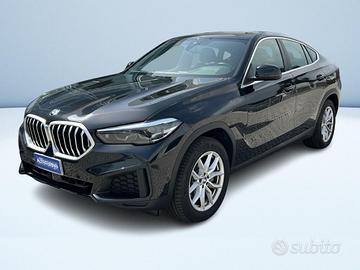 BMW X6 xdrive40i mhev 48V Business auto