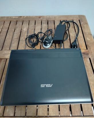 notebook + Mause + caricabatterie 