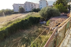 Terni garage + orticello