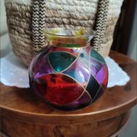 Piccolo vaso in vetro colorato dipinto a mano 