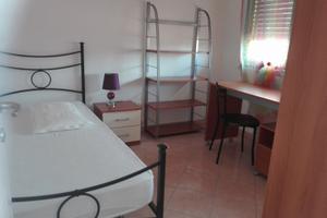 2 camere singole vicino facoltà medicina