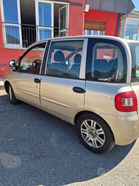 Multipla fiat 1900 jtd cv120