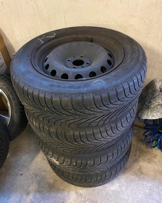 Cerchi in ferro attacco fiat
