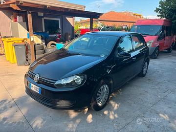 Volkswagen Golf 1.6 TDI DPF 5p. Comfortline