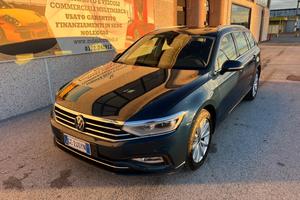 VOLKSWAGEN Passat Var. 2.0 TDI EVO DSG Business FA