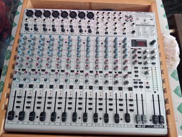 mixer behringer  ub2222fx-pro