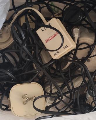 fili telefono e caricatori per vecchi cellulari