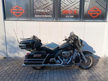 Harley-davidson FLHTCU Ultra Classic Electra Glide