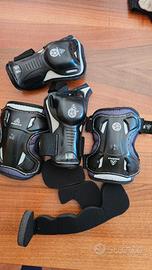 ginocchiere e polsiere taglia S nuove mai usate. 