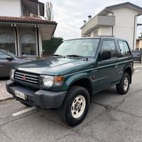 Mitsubishi Pajero 2.5 TDI Metal-top S. Select GLS