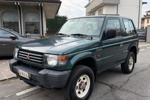 Mitsubishi Pajero 2.5 TDI Metal-top S. Select GLS