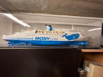 Modello nave Mobylines