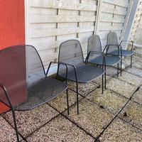 Sedie metalliche nere