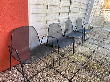 Sedie metalliche nere