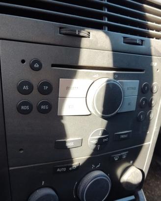 Autoradio OPEL ASTRA H del 2005