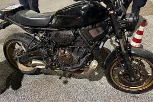 YAMAHA XSR700 (2023) Incidentata