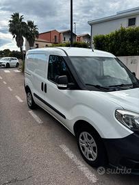 Fiat doblò cargo 1.3 2017 motore nuovo