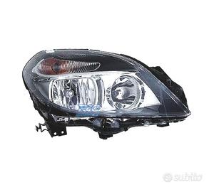 FARO DESTRO MERCEDES CLASSE B W246 12-14