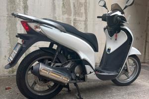 Honda SH150i