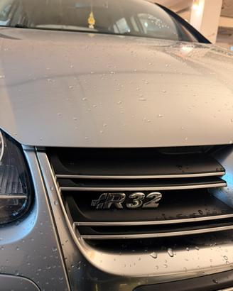 Golf V R32