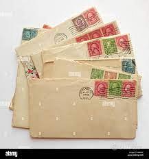 si acquista vecchie cartoline, foto, libri