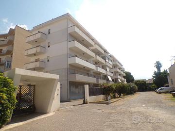 Appartamento di 135 m² con 4 locali a Reggio Calab