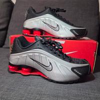 Nike Shox R4 Black/Metallic Silver - Nuove 41