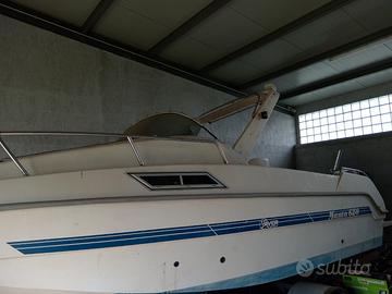RIBASSO Manta 620 cabin barca semicabinato