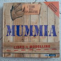 Libro + modellino "Mummia"