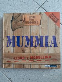 Libro + modellino "Mummia"