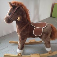 Cavallo a dondolo giocattolo in peluche