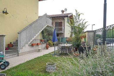 Appartamento di 125 m² con 4 locali e box auto dop