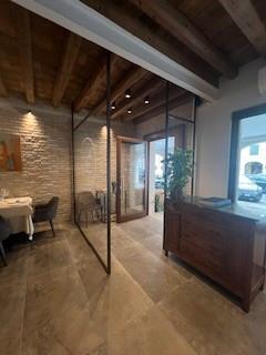 Ristorante arredato